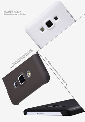 Захисний чохол Nillkin Frosted Shield для Samsung A700H Galaxy A7 Білий
