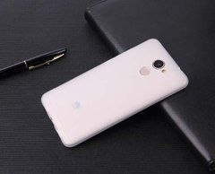Защитный чехол TPU Matte для Huawei Y7 / Y7 Plus Белый
