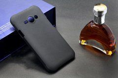 Защитный чехол Umatt Soft для Samsung J110 Galaxy J1 Duos Черный