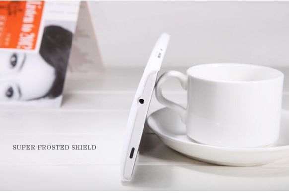 Захисний чохол Nillkin Frosted Shield для HTC One Max Білий