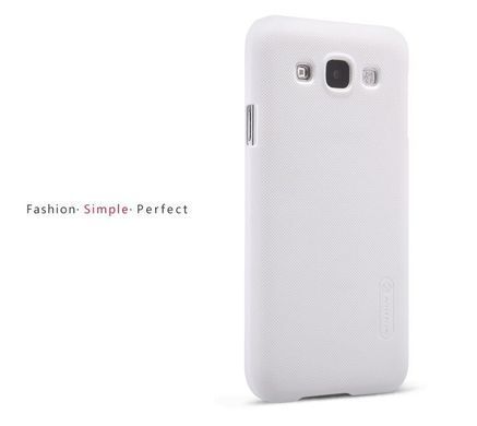 Защитный чехол Nillkin Frosted Shield для Samsung E500H Galaxy E5 Белый