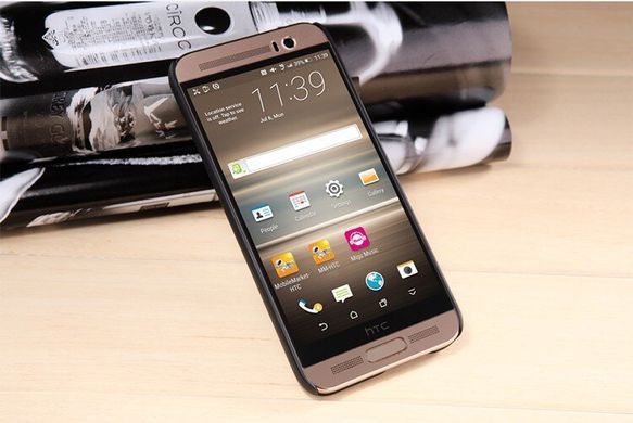Захисний чохол Nillkin Frosted Shield для HTC One Me / M9e Чорний